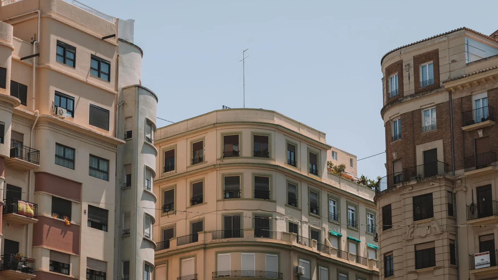 Edificios residenciales como referencia del mercado de vivienda en Asturias