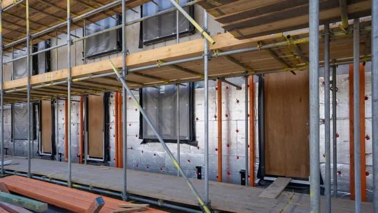 Vivienda con aislamiento insuflado: qué documentación pedir tras una reforma